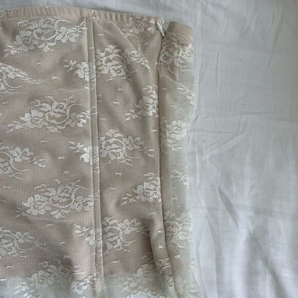 cream lace strapless corset top - Picture 2 of 3